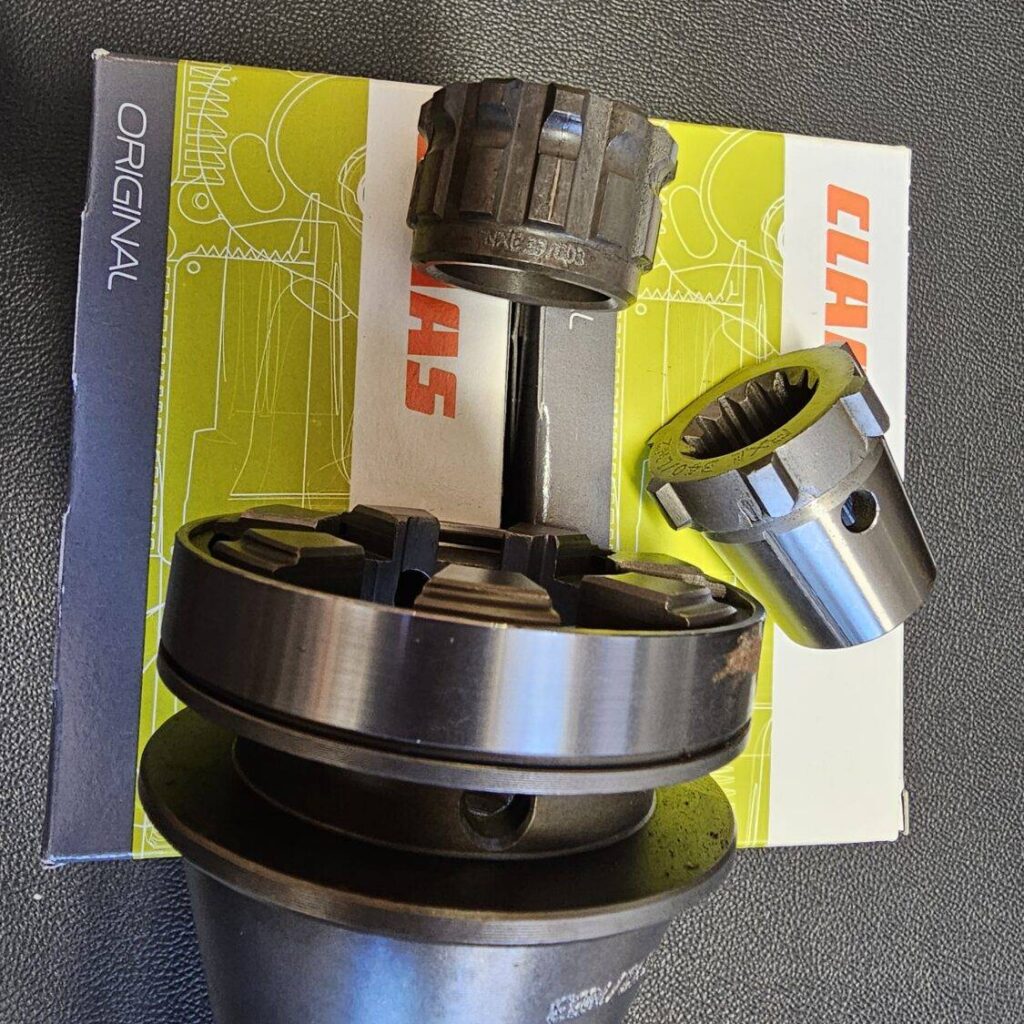 ΣΥΜΠΛΕΚΤΗΣ PTO RENAULT CLAAS  0011500900, 6000103086 ΣΕΤ ΚΟΠΛΕΡ PTO CLAAS DIONIS -FRUCTUS -CARRARO AGRIPLUS 75-85-100F-V