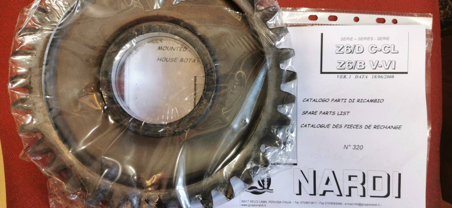 NARDI 117072078 ΜΕΣΑΙΟ ΚΕΝΤΡΙΚΟ ΓΡΑΝΑΖΙ  ΦΡΕΖΑΣ NARDI Z6 ingranaggio centrale ΔΙΑΜΕΤΡΟΣ 260 Ζ=36