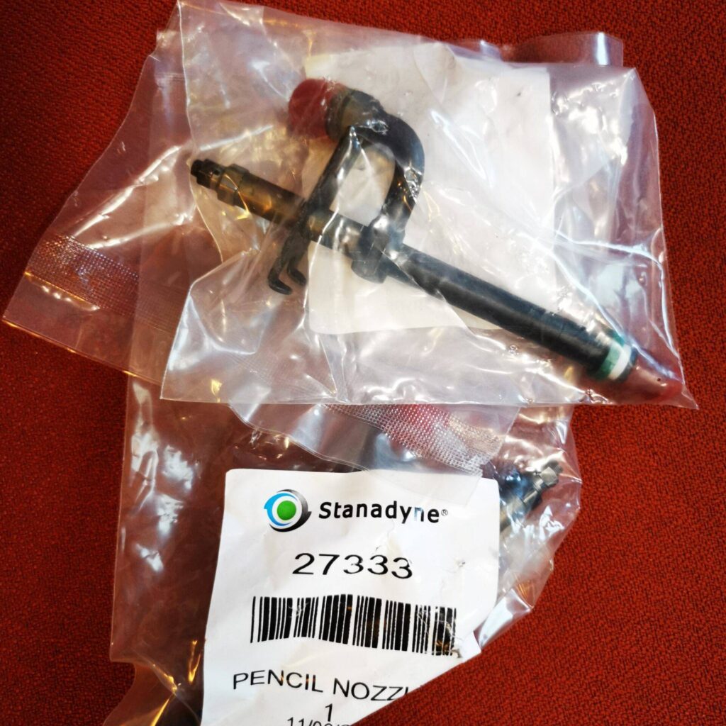 Ακροφύσιο-μπεκ J.Deere Stanadyne 27333 AR89564 Fits John Deere Pencil Injector