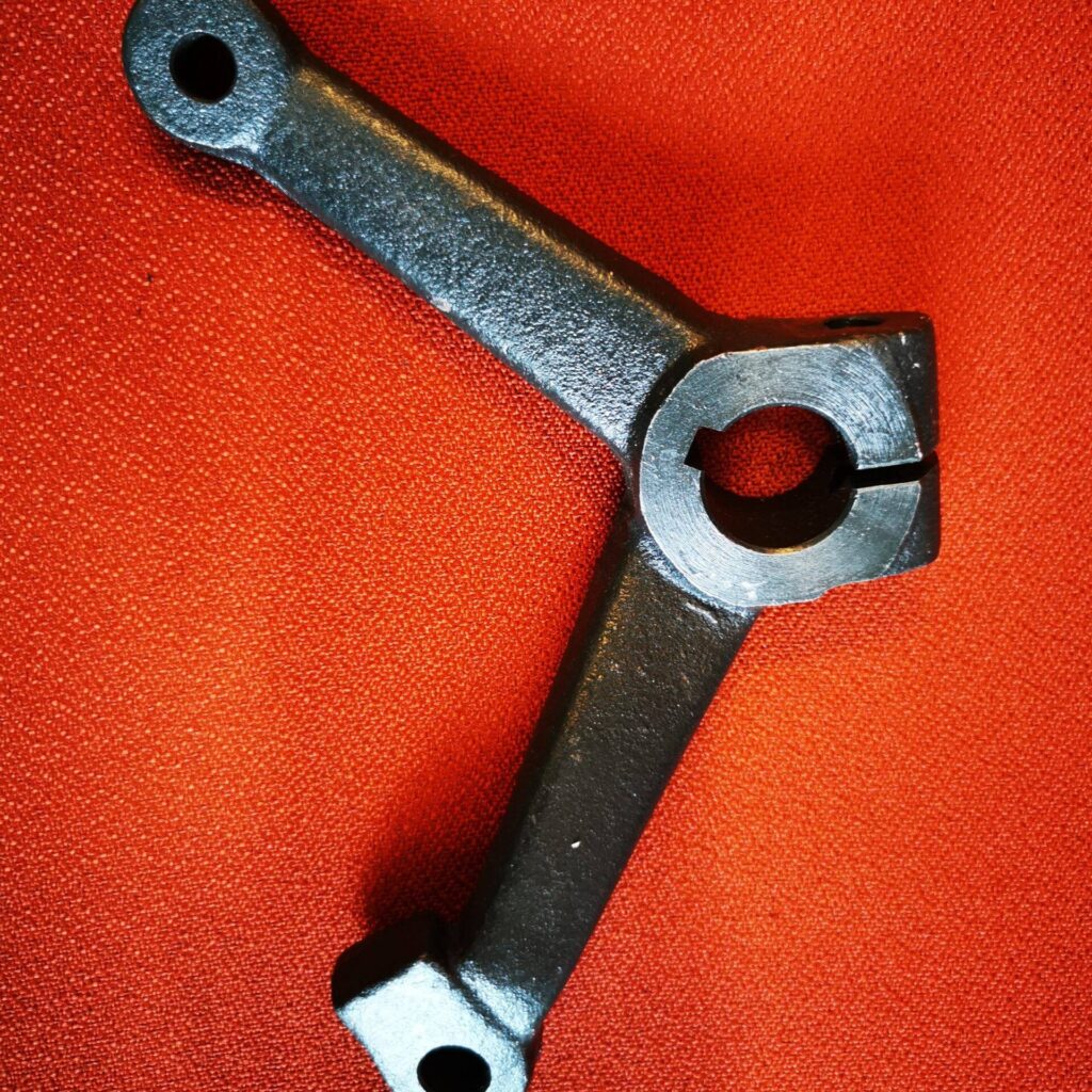 34150-11214 ΜΠΡΑΤΣΟ KUBOTA L2000 2X4 ΑΡΙΣΤΕΡΟ