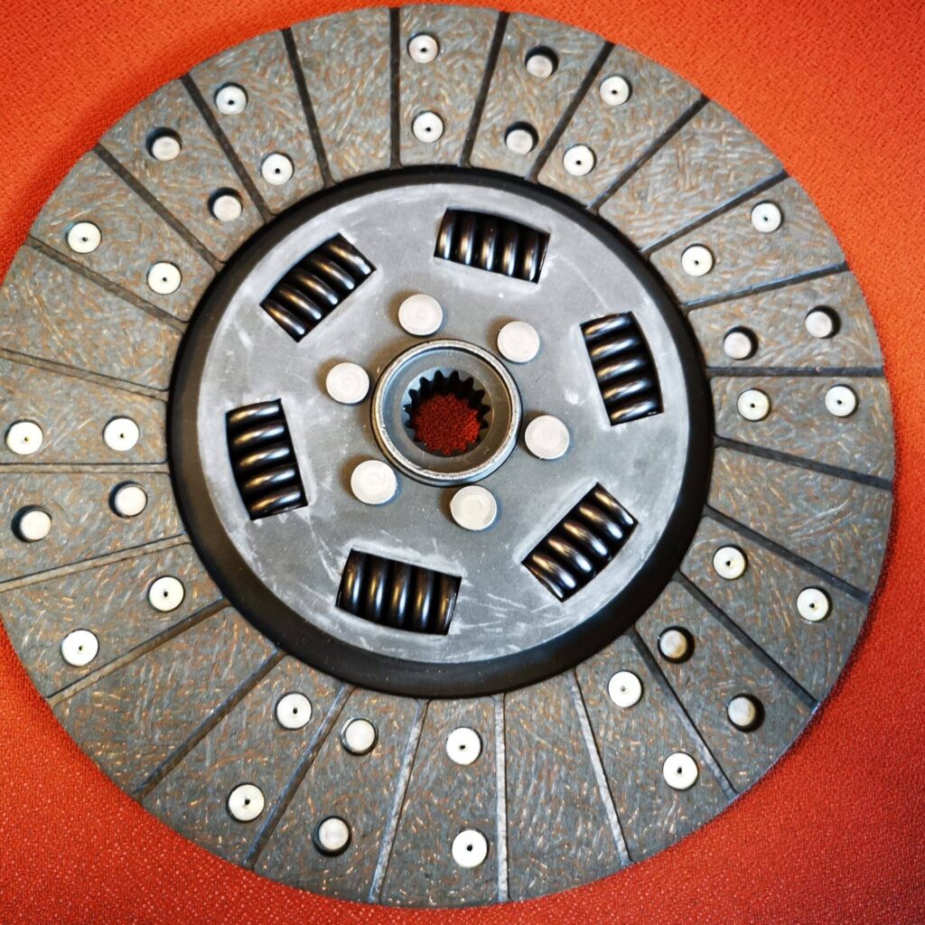 ΔΙΣΚΟΣ ΣΥΜΠΛΕΚΤΟΥ   J.DEERE 1630-2020-1140-1020  ΔΙΑΣΤΑΣΕΙΣ 280Χ25,4Χ15 made in italy