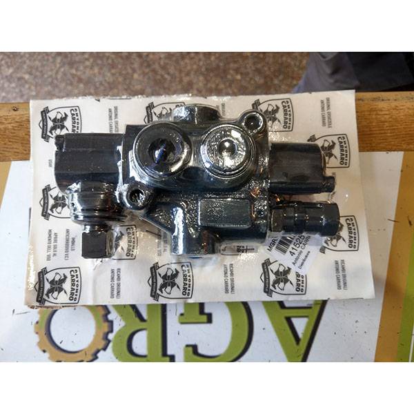 4152509 Χειριστήριο Υδραυλικων  Antonio Carraro 5000-5500-T MAJOR (71-72-73) 72-tc-5800-f-major TC 5800 F MAJOR T MAJOR (71-72-73) 72-tc-6400-f-major TC 6400 F MAJOR JONA (71-72) 72-tigrone-5500-jona Tigrone 5500 JONA JONA (71-72) 72-tigrone-5800-jona-2800-rpm Tigrone 5800 JONA (2800 rpm)