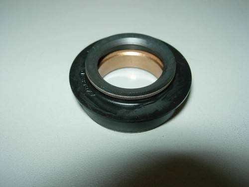 ΤΣΙΜΟΥΧΑ 4X4 ΛΑΣΤΙΧΟ ΜΠΡΟΥΤΖΟΣ ORIGINAL KUBOTA 67121-57150