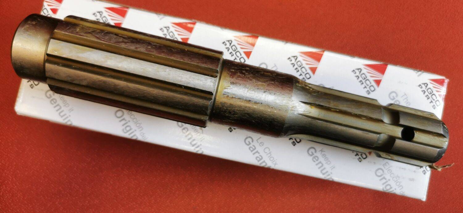 ER13497 PTO SHAFT - JOHN DEERE 5000, 5010, 5015 SERIES CARRARO ORIGINAL 134947 , ER134947 , VA134947 ΑΞΟΝΑΣ ΠΑΡΤΙΚΟΦ J.DEERE , CARRARO